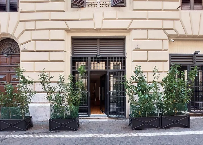 Charming Navona